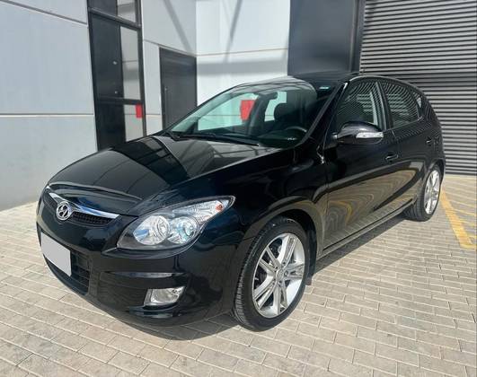 HYUNDAI I30 2.0 MPFI GLS 16V GASOLINA 4P AUTOMÁTICO HYUNDAI I30 2.0 MPFI GLS 16V GASOLINA 4P AUTOMÁTICO
